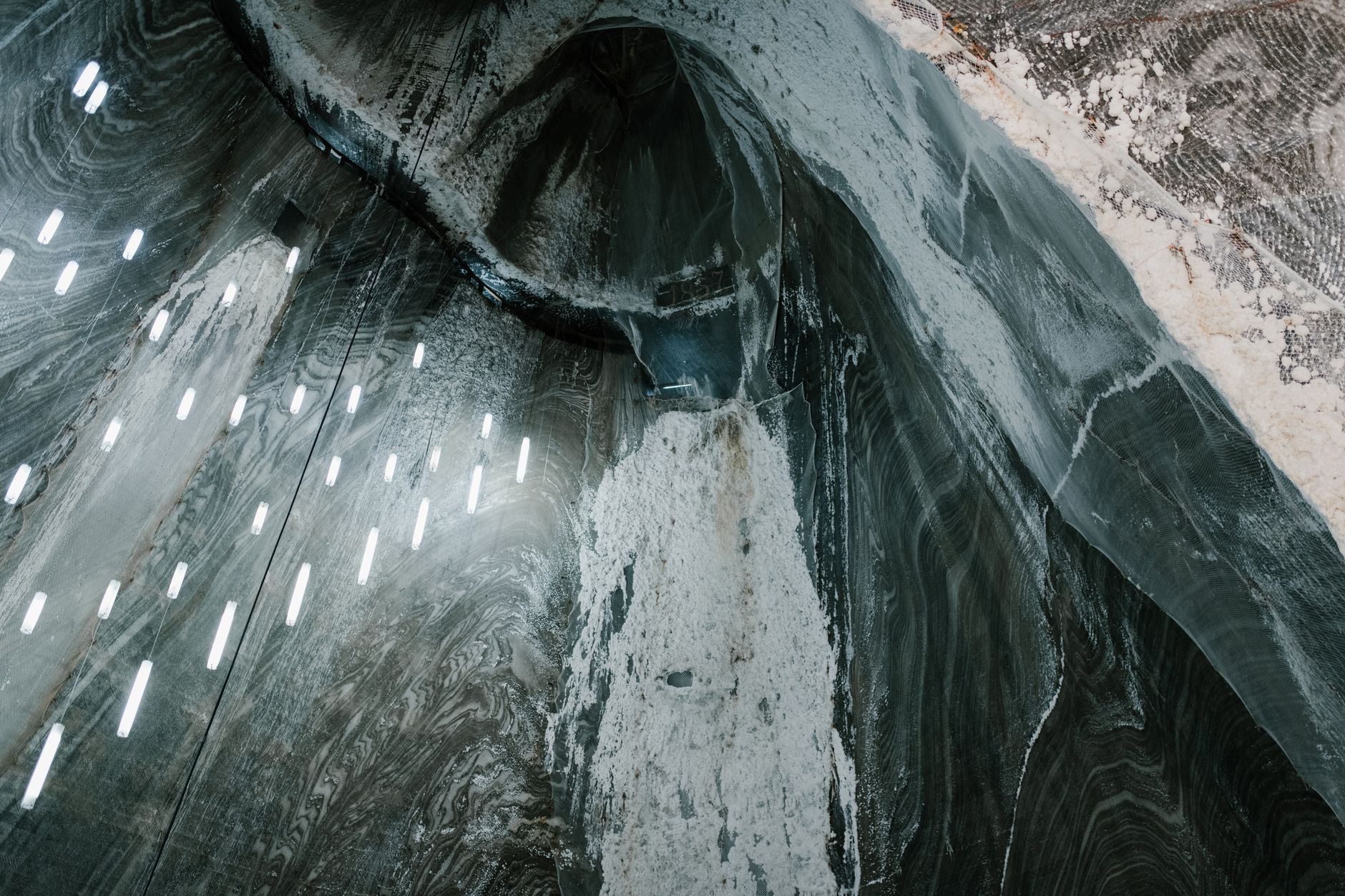 Pompage inondation cave équipe à Antibes